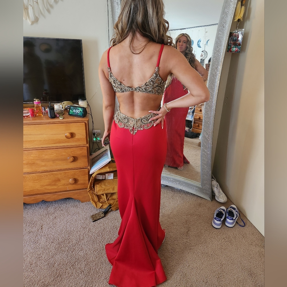 Prom dress - Picture 6 of 12